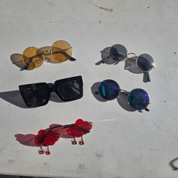 Various vintage sun glasses