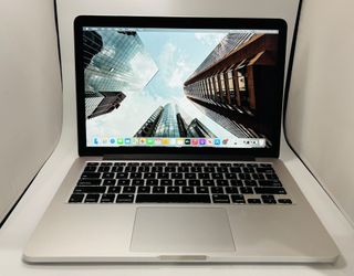 Apple MacBook Pro 13” Retina 2013 i5 8GB 512GB OS Big Sur