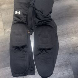 Pants With Pads
