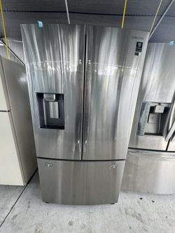 Samsung Fridge French Door Excellent Conditions. 