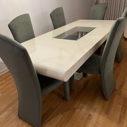 Dining Room Set