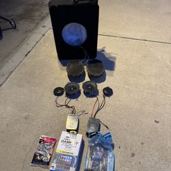 Stereo And Speakers 