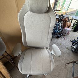 Fractal Refine Chair 