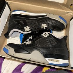 Jordan 4 
