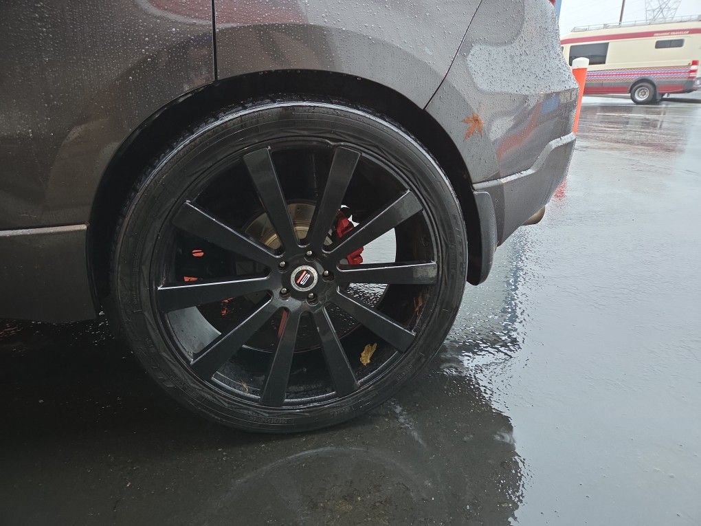 24" Spec1 Rims With Tires