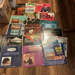 41 LP And 7 Box Set Full Of Lp See All Pictures