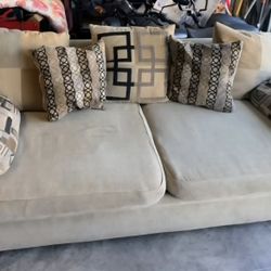 Free 3 Seater Couch