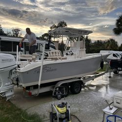 2022 Sea Chaser 24 HFC