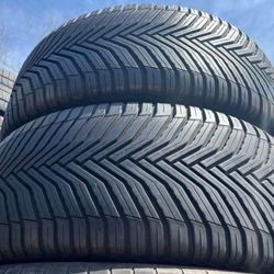 265 45 21 Michelin cross climate 2 265/45/21 used tires 265/45/21