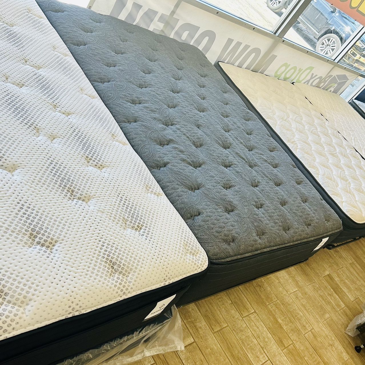 Clearing Out Brand New Mattresses!!!! Way below retail prices!!! (Read Details)