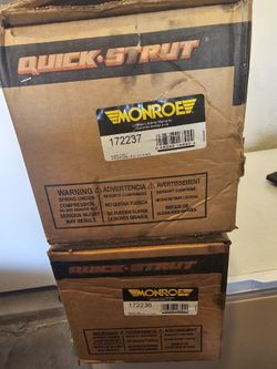 Pair FWD Monroe Quick Strut L&R For Toyota Sienna