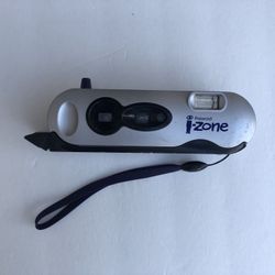 Polaroid i-Zone camera