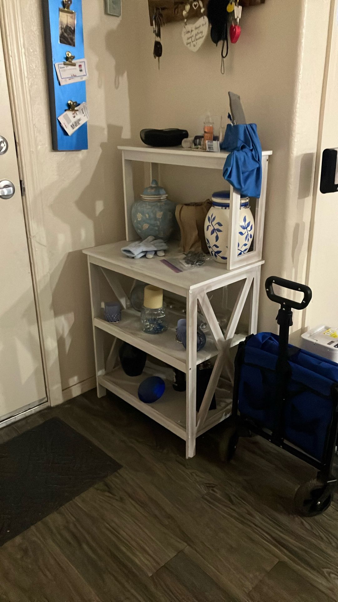Entry Way Table