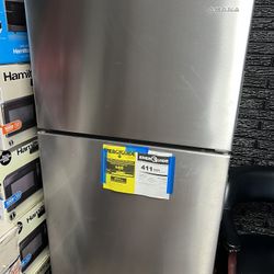 Top Freezer Refrigerator With 1 Year Warranty No Credit Needed Eveyonne Is Approved 