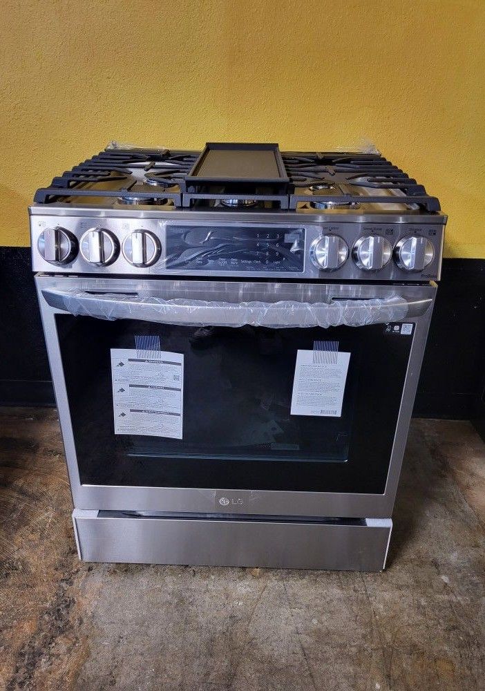 LG InstaView 5 Burner Gas Slide In Stove With Air Fry 30 Wide