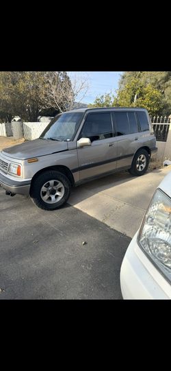 Suzuki Sidekick