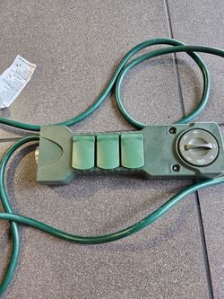 Outdoor multi plug timer