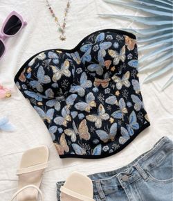 Butterfly top