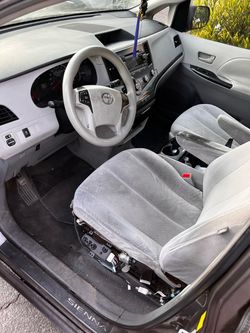 2011 Toyota Sienna