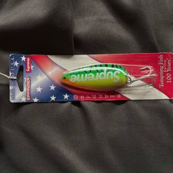 supreme fishing Lure