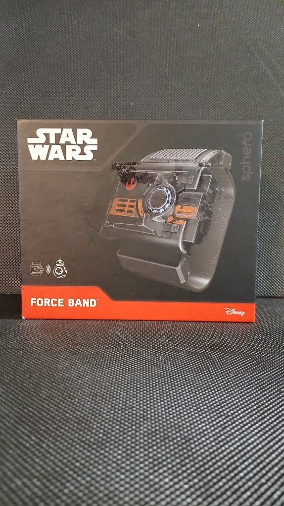 NEW Disney Star Wars Force Band SEALED Bluetooth USB charge TURN INTO A JEDI