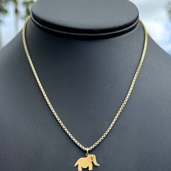 Jewelry 14k solid Yellow Gold box link 15.5” Chain necklace 5.50 grams 1.75mm Elephant Pendant charm