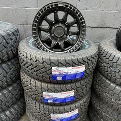 SET 265/70/17 ALL TERRAIN AND NEW RIMS 17” 6X139.7