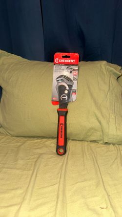 Crescent 12 in. Self-Adjusting Straight Pipe Wrench with Grip