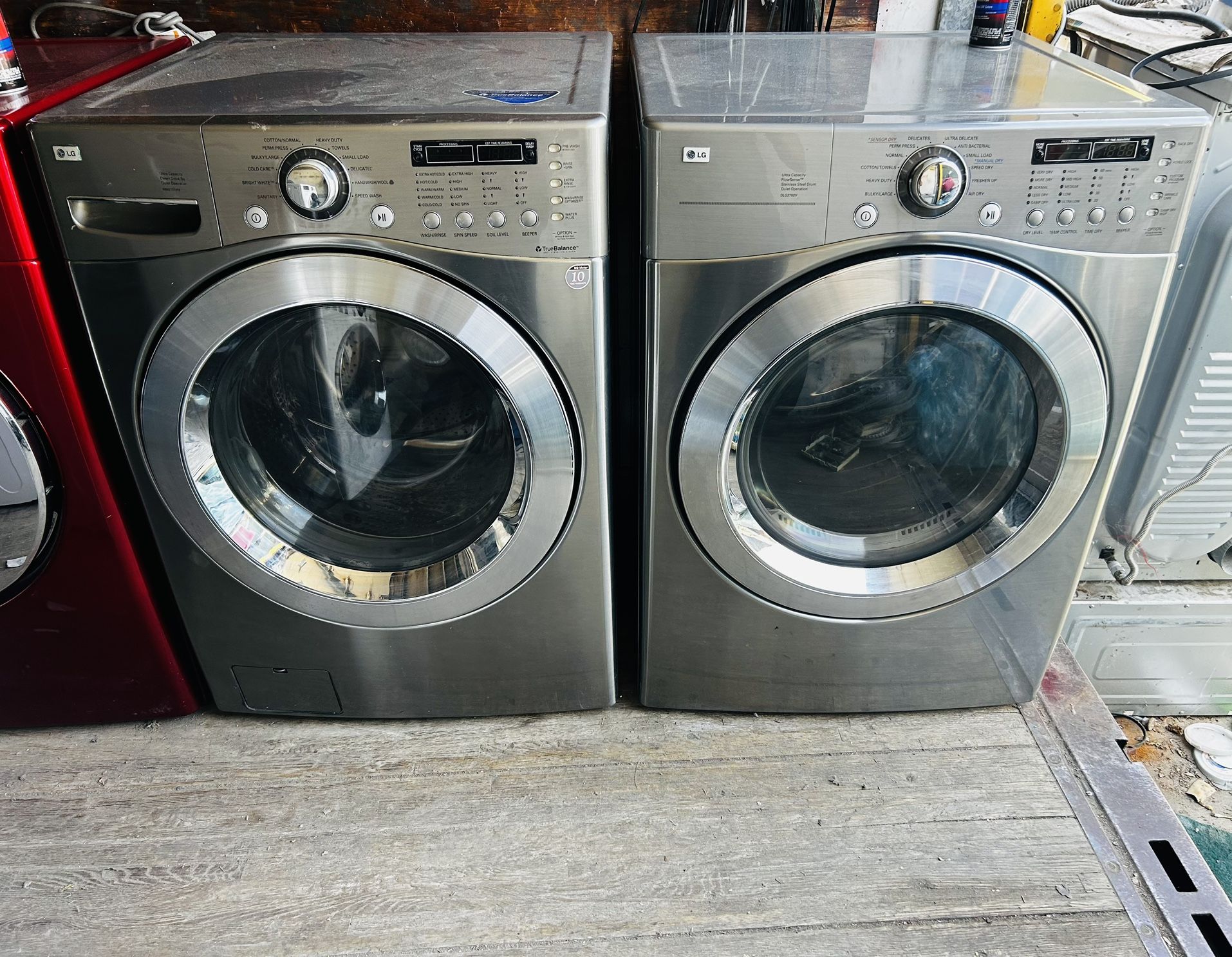 LG. WASHER AND GAS DRYER