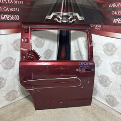 DR5129-001 2017-2025 Chrysler Pacifica  Passenger Rear Sliding Door 
