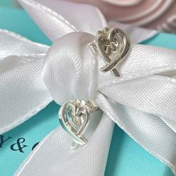 Tiffany Paloma Picasso Loving Heart Earrings in Sterling Silver NEW $525