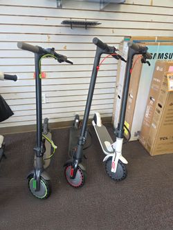 Electric scooters  long battery upto 19mph top speed available for cash and payments