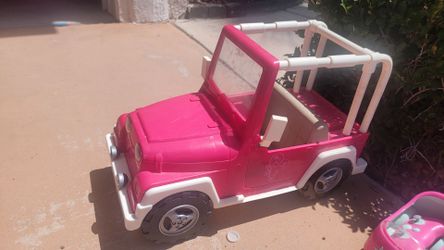Toy car