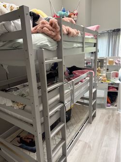 Moving sale furniture items