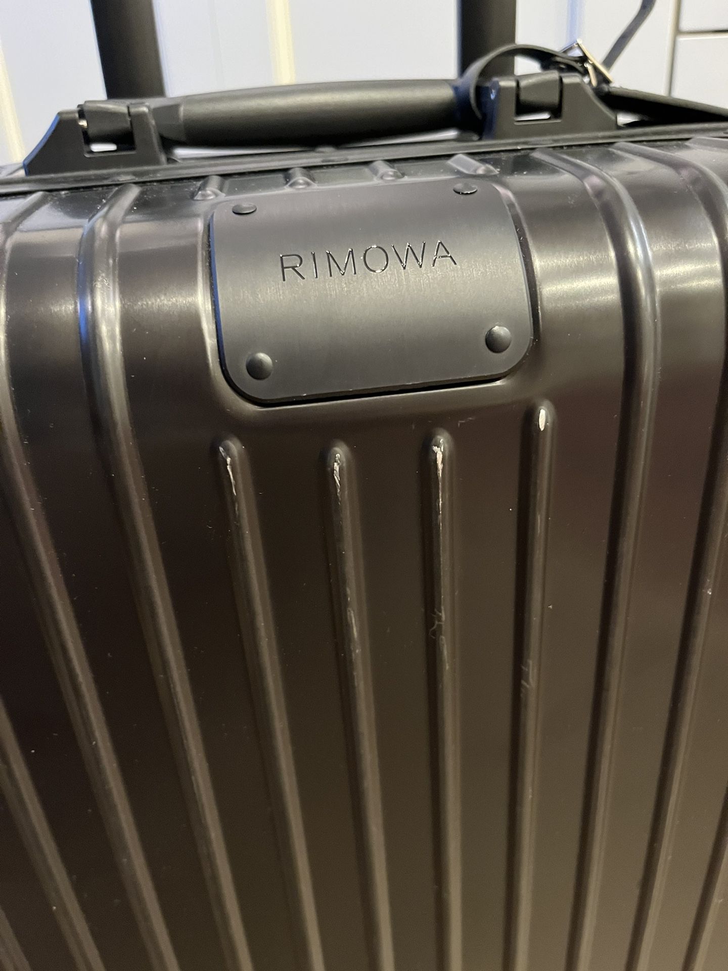Rimowa Small Original Cabin Luggage Excellent Condtion $1400 for Sale in  Seattle, WA - OfferUp