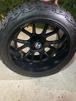 24x14 hostile wheels Chevy/gmc lug