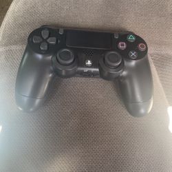 ps4 black remote