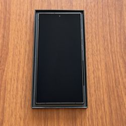 Samsung Galaxy S24 Ultra 256GB Unlocked Green
