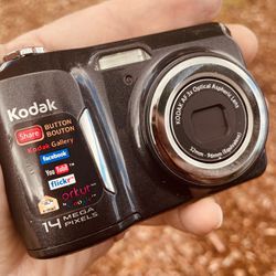 Kodak Digital Camera 14 mp