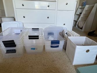Plastic storage boxes