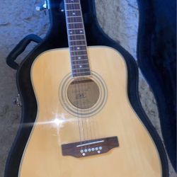 Acoustic guitar Deal (amp, Cable, Roadrunner Guitar Case)