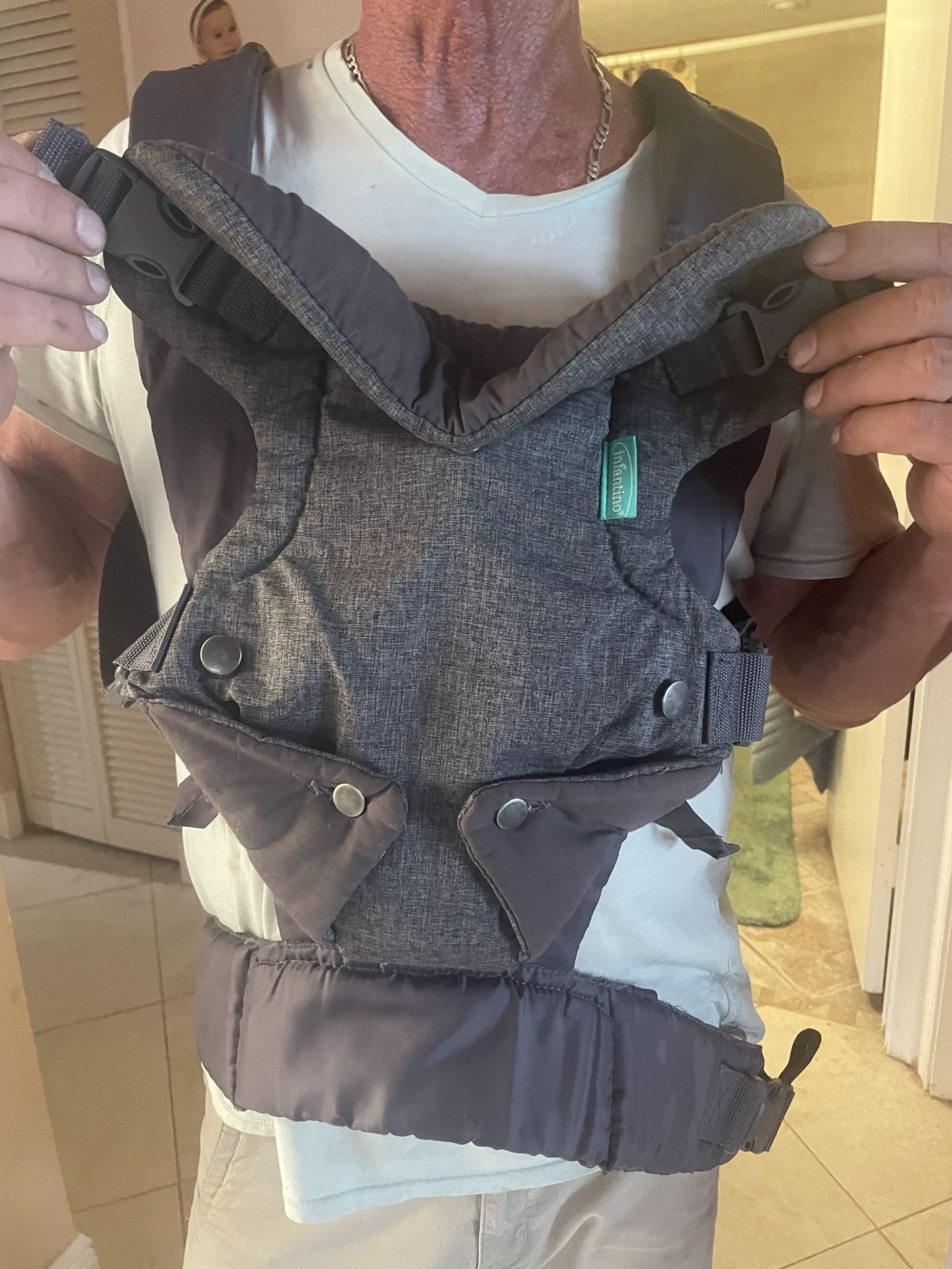 Infantino Baby Carrier