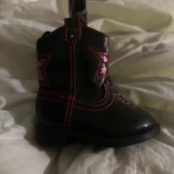 Size 2 Hot Pink And Black Infant/toddler Boots