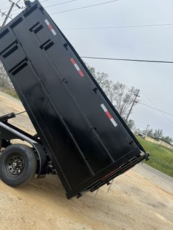 DUMP TRAILERS