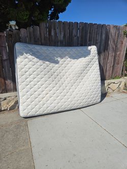Free queen mattress