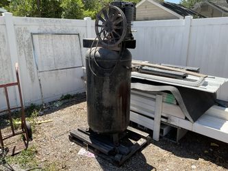 Black Max 5hp Industrial Compressor