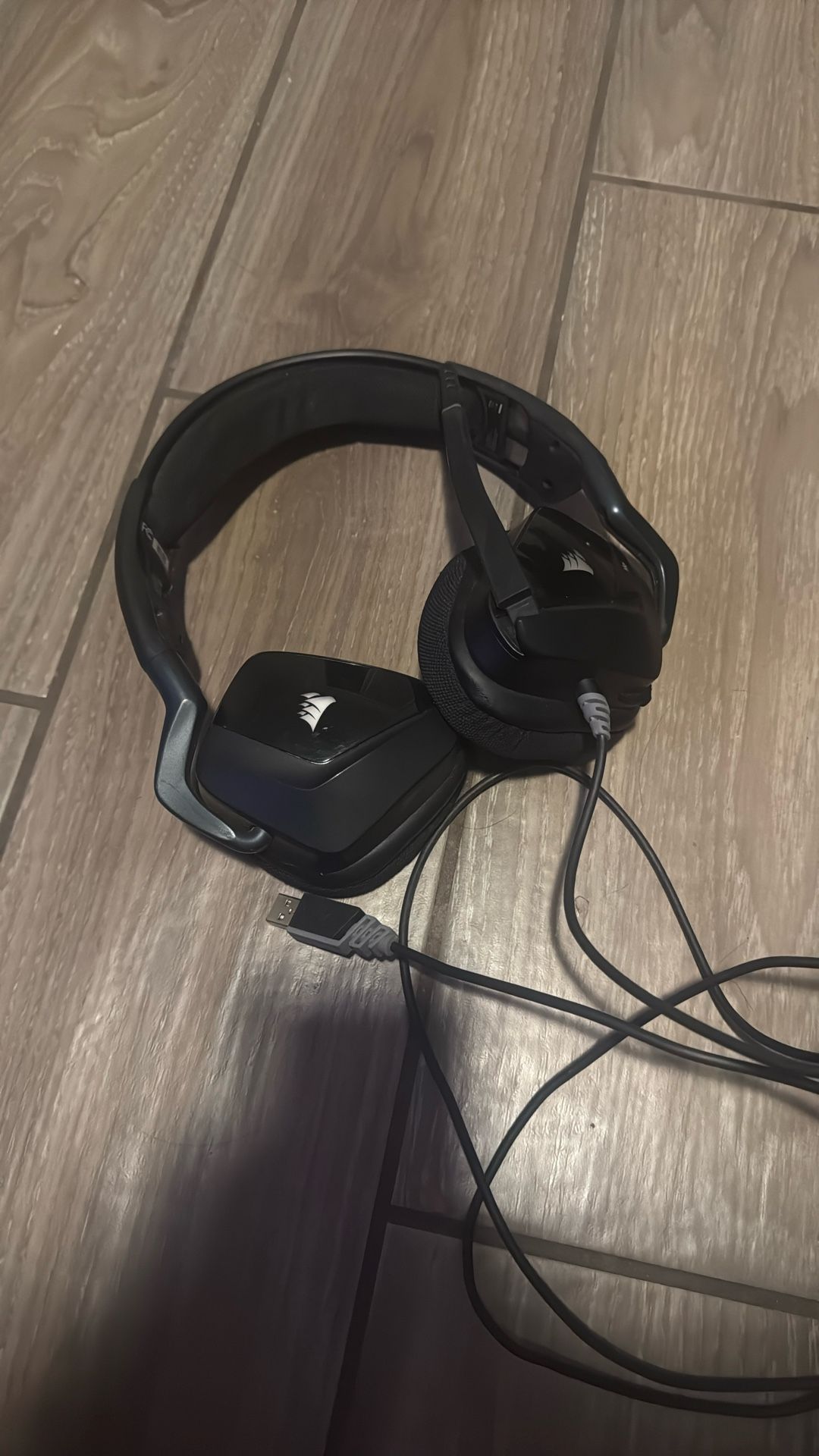 Corsair Void RBG Elite Gaming Headset