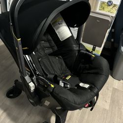 Doona Car Seat And Base
