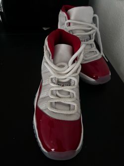 Jordan 11 Retro Cherry Red size 5.5 boys