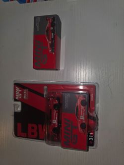 Mini GT LBW Nissan 35GT-RR 1:64 Diecast Car Set